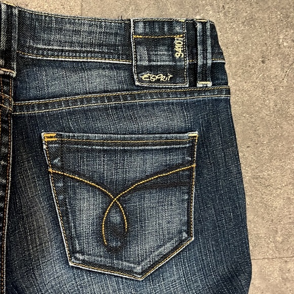 Esprit 94107 Denim Capris Pant, Cuffs on legs, size 8, Blue - Picture 3 of 9